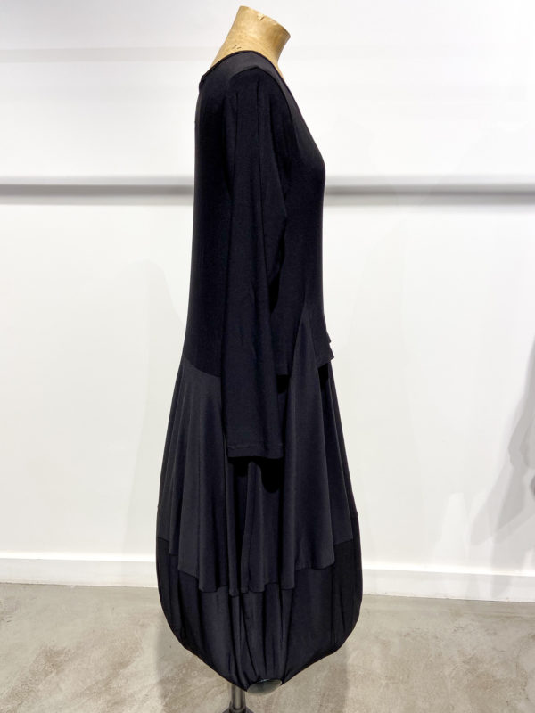 vêtements koko marina créateur français robe zushi noir hiver 2021 lyon kazak