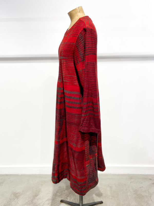vêtements créateur raga design indien manteau vr27 motif rouge noir boutiquekazak lyon