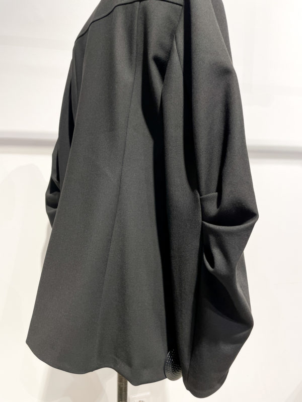 vêtements hiver femme créateur meimeij italien vente en ligne veste b25 noir manche bouffante militaire boutiquekazak lyon