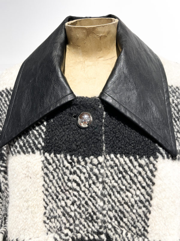 vêtements hiver femme créateur meimeij italien vente en ligne manteau original N01 carreau noir blanc frange cuire boutiquekazak lyon