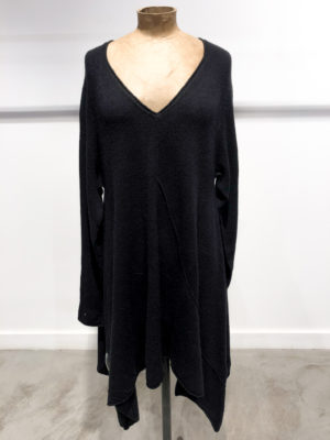 Robe pull noir – Rundholz