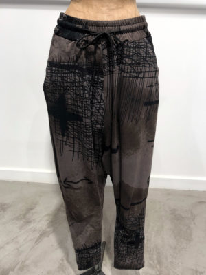 Pantalon motif Taupe – Rundholz
